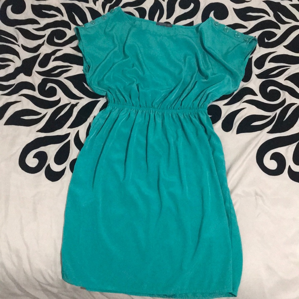 Soprano teal dress